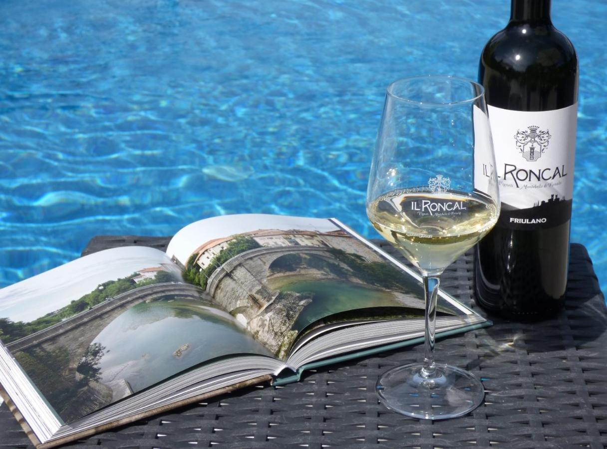 Il Roncal Wine Resort - For Wine Lovers ชิวีดาเล เดล ฟรีอูลี ภายนอก รูปภาพ