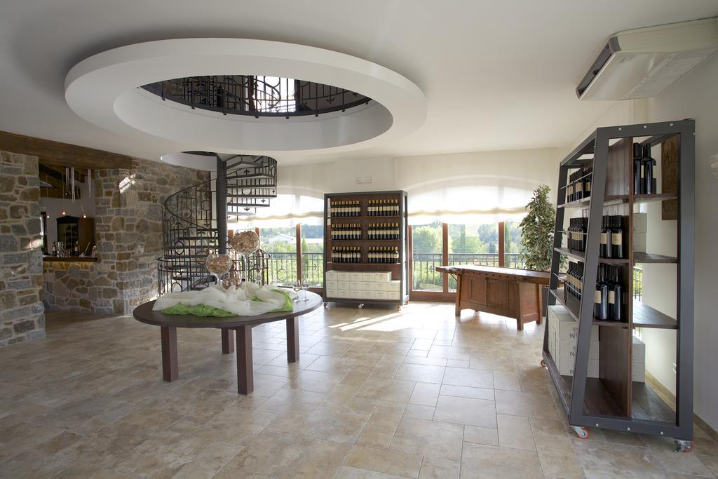 Il Roncal Wine Resort - For Wine Lovers ชิวีดาเล เดล ฟรีอูลี ภายนอก รูปภาพ